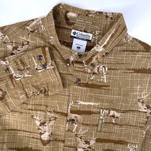 Columbia River Lodge Mens XL Deer Buck Wildlife Print Cotton Button Down Brown